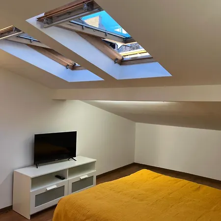 Pevac, Rooster, Appartement *